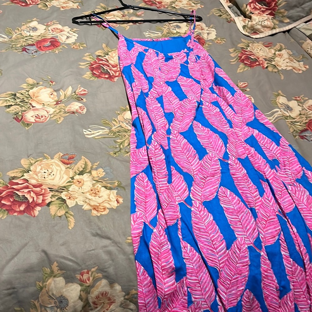 Vineyard Vines-Fully lined cotton cross back maxi dress with spaghetti straps